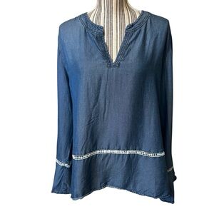 Kelly Renee Tunic Top XXL Chambray Blue V-Neck Long Flared Sleeves White Crochet